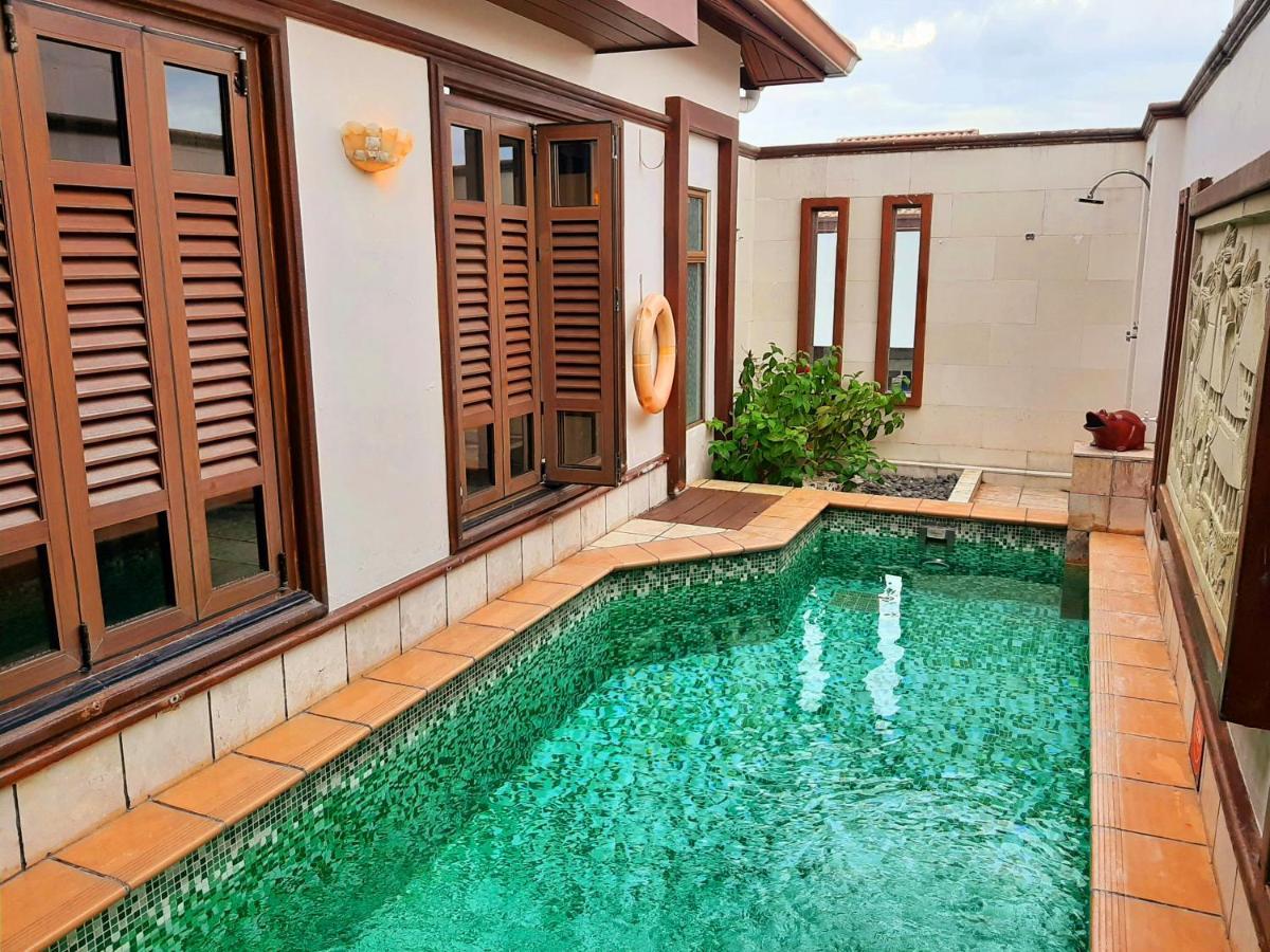 Wonderland Private Pool Villas At Port Dickson Extérieur photo